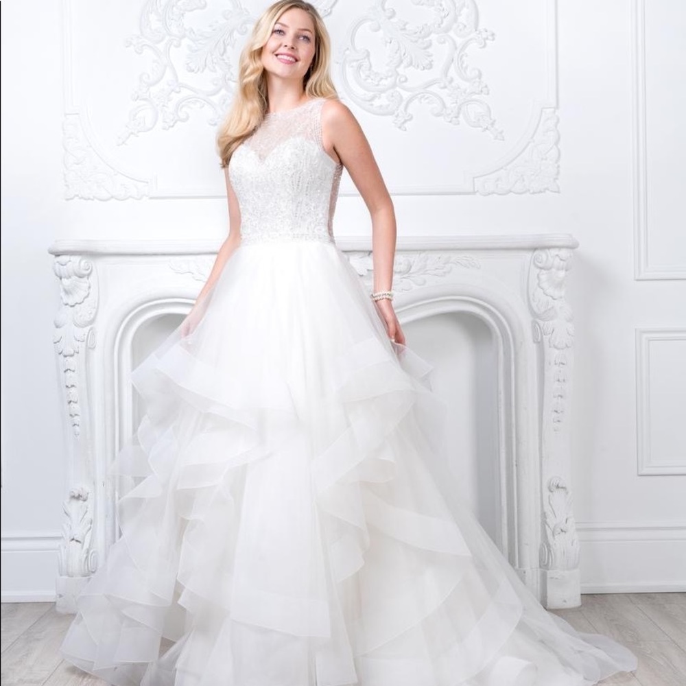 Romantic Bridals Wedding Dress - size 8/never worn